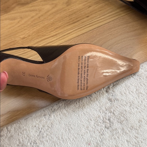 Emme parsons 
Brand New - Picture 3 of 5